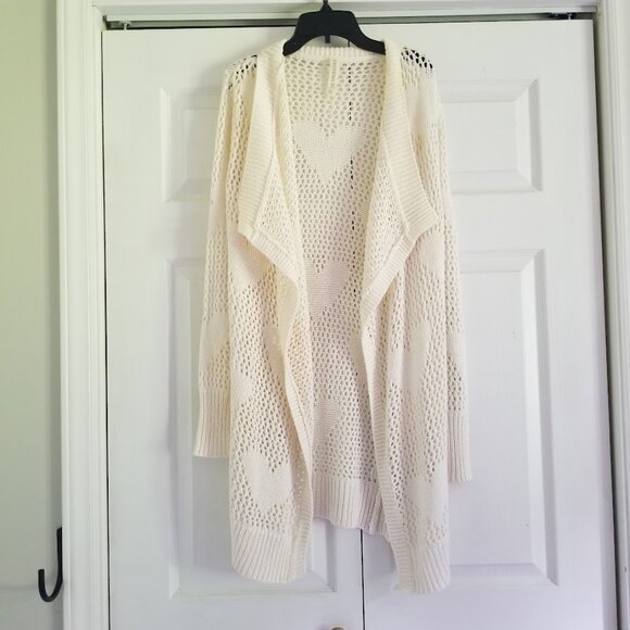 Aeropostale Sweaters - Aeropostale Women's Cardigan X-Small Cream Sweater Heart Fall Winter Open Knit
